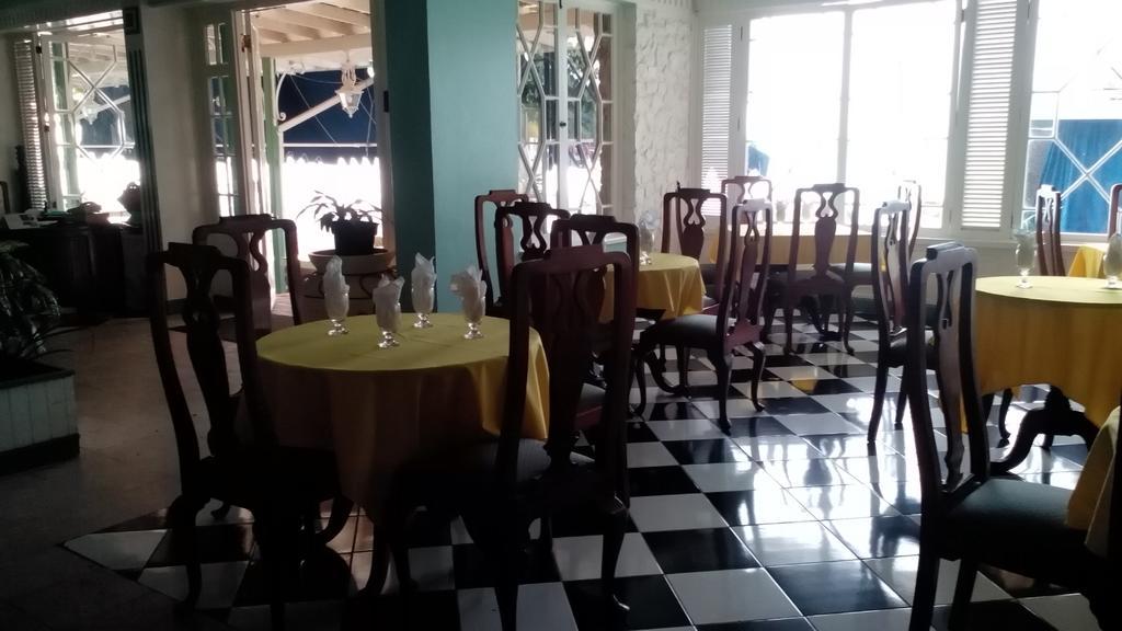 Shaw Park Beach Hotel & Spa Ocho Rios Exterior foto